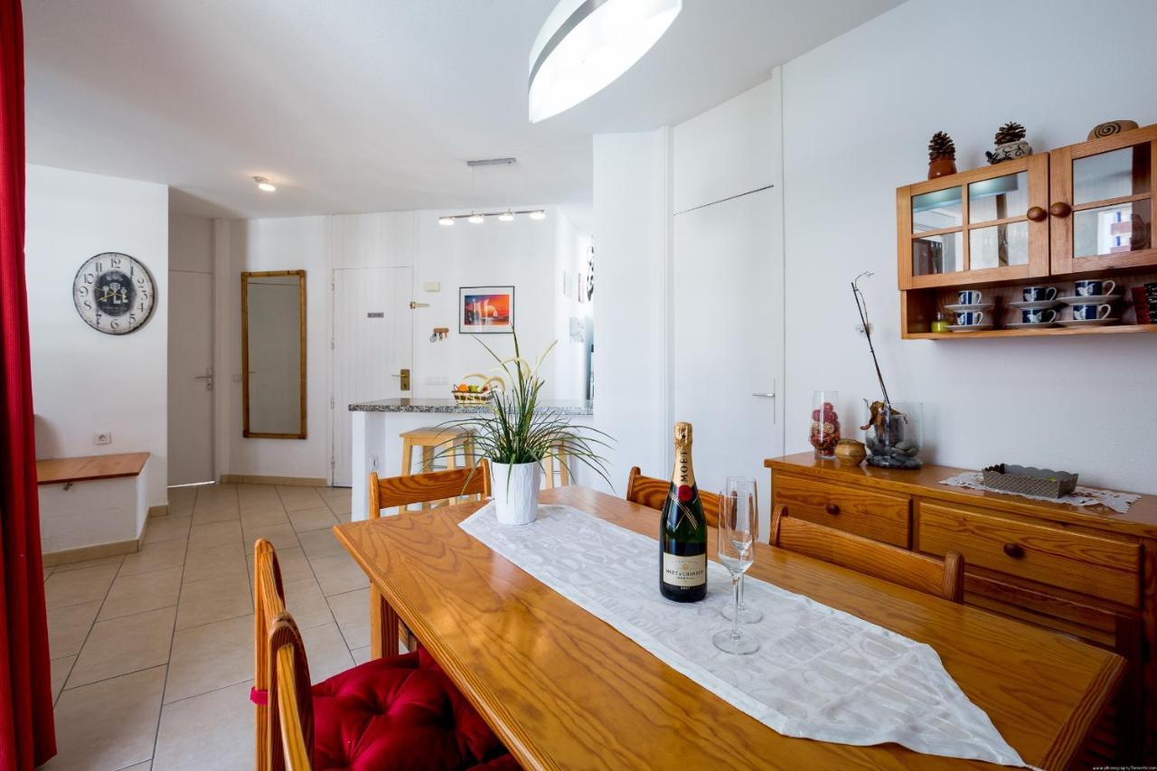 Go2Tenerife Appart'Nido Famille - Piscine & Plage Apartment Playa de las Americas  Ngoại thất bức ảnh